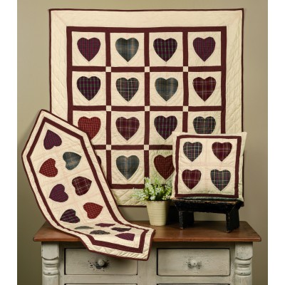 Hearts Multicolor in Off-White Background Quilts