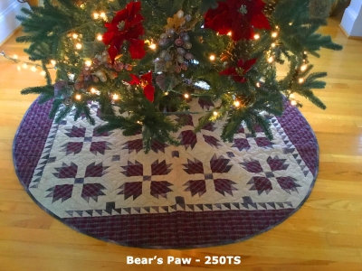Bear's Paw Tree Skirt